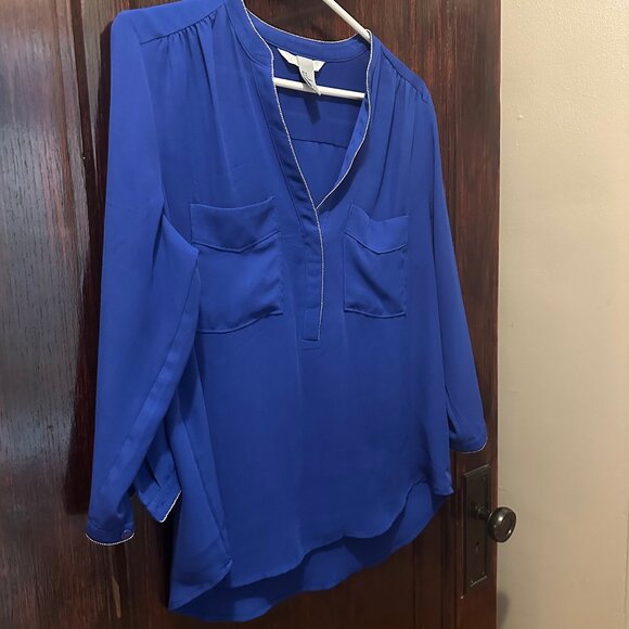 Pullover V-Neck, Blue, 3/4 Sleeve Blouse with Silver Stud Lining - Picture 1 of 6